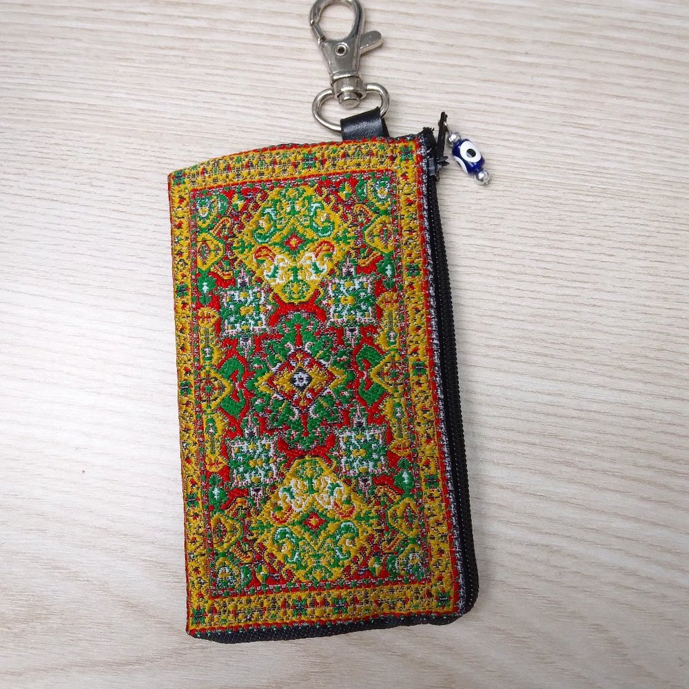 ZIPPERED TAPESTRY POUCH SWIVEL BOLT HOOK/KEY CHAIN NEW